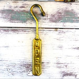 Brass Open Closed Hanger